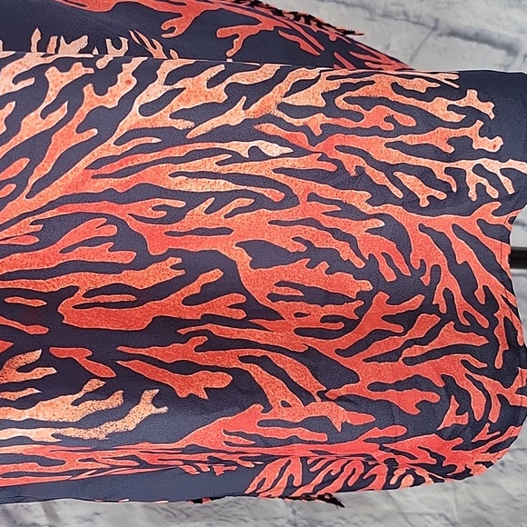 MICHAEL Michael Kors Navy and Coral Blouse - Picture 4 of 7